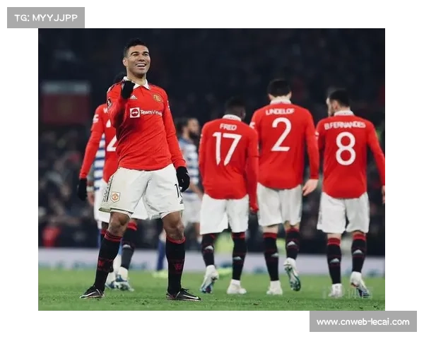 利桑德罗马丁内斯恢复合练，曼联阵容趋于完整